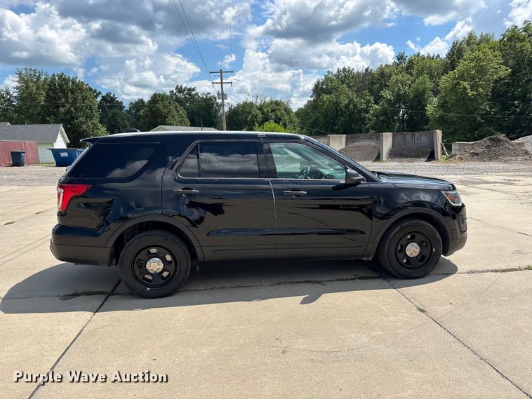 image for item ER3146 2016 Ford Explorer Police Interceptor SUV