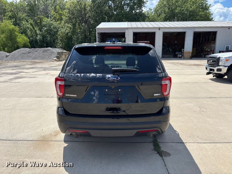 image for item ER3146 2016 Ford Explorer Police Interceptor SUV