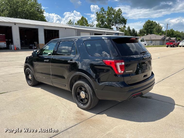 image for item ER3146 2016 Ford Explorer Police Interceptor SUV