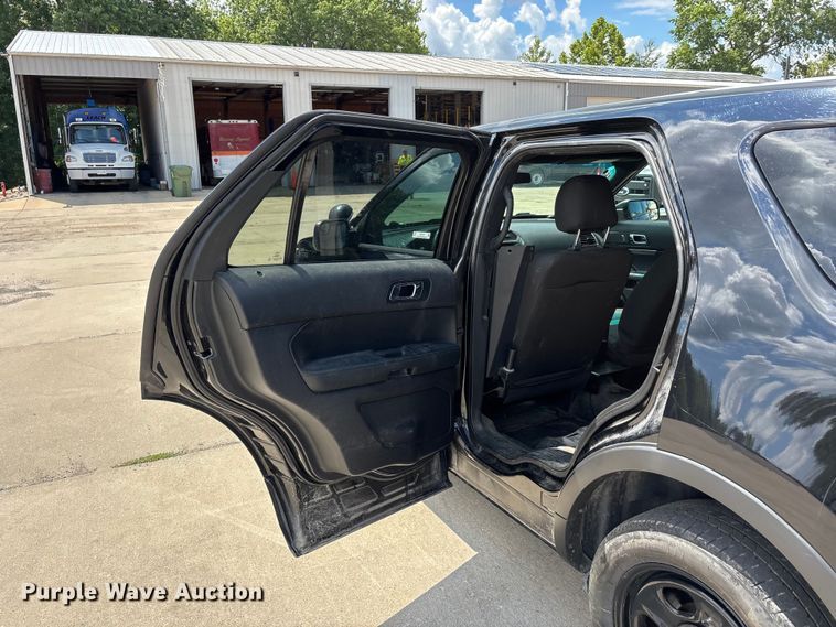 image for item ER3146 2016 Ford Explorer Police Interceptor SUV