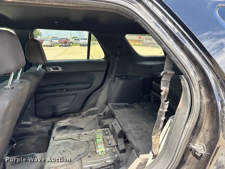 image for item ER3146 2016 Ford Explorer Police Interceptor SUV
