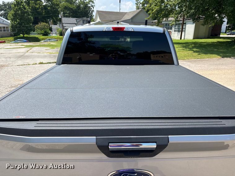 image for item ER3165 2020 Ford F150 Crew Cab pickup truck