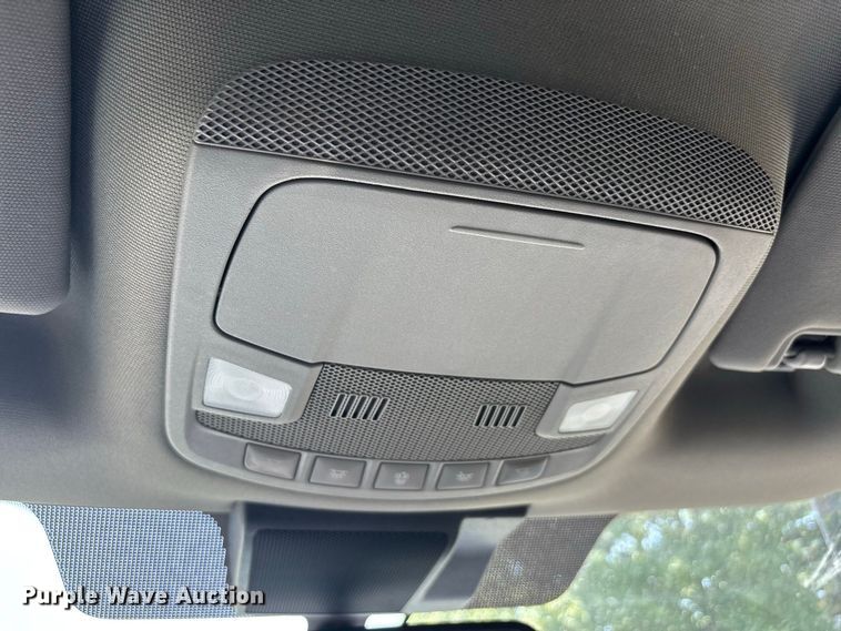 image for item ER3165 2020 Ford F150 Crew Cab pickup truck