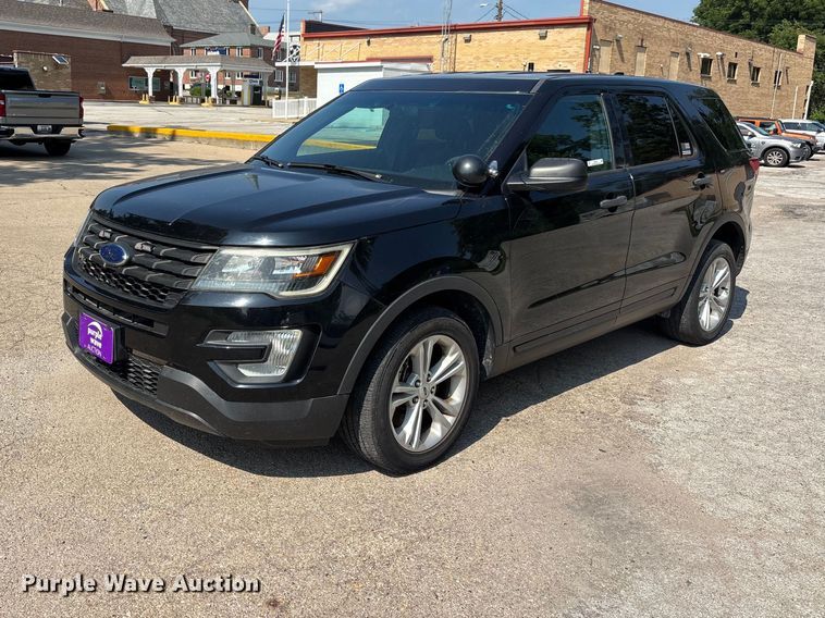 image for item ER3167 2017 Ford Explorer Police Interceptor SUV