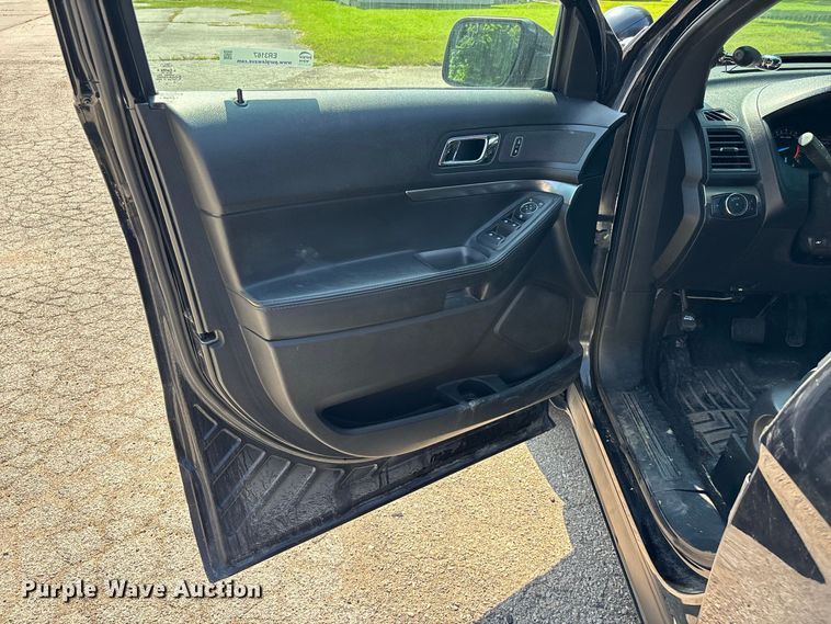 image for item ER3167 2017 Ford Explorer Police Interceptor SUV