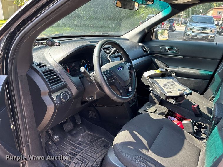 image for item ER3167 2017 Ford Explorer Police Interceptor SUV
