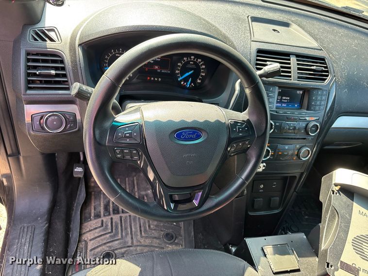 image for item ER3167 2017 Ford Explorer Police Interceptor SUV