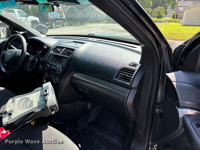 image for item ER3167 2017 Ford Explorer Police Interceptor SUV