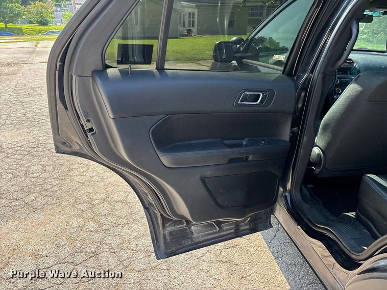 image for item ER3167 2017 Ford Explorer Police Interceptor SUV