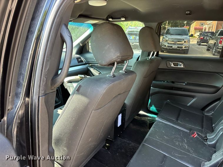 image for item ER3167 2017 Ford Explorer Police Interceptor SUV