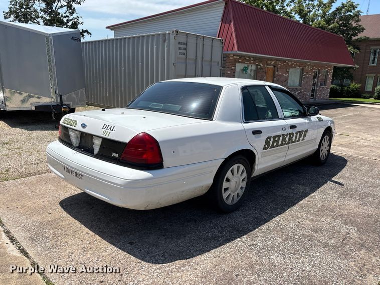 image for item ER3174 2009 Ford Crown Victoria Police Interceptor 
