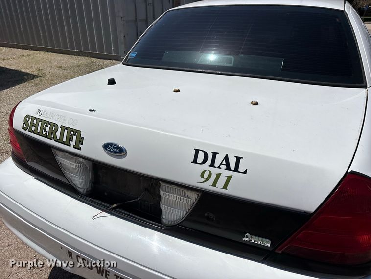 image for item ER3174 2009 Ford Crown Victoria Police Interceptor 