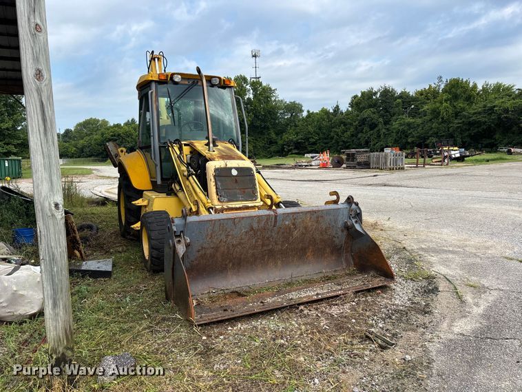 image for item ER3175 2001 New Holland LB90 backhoe
