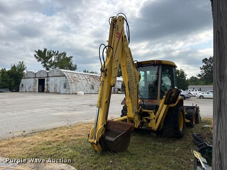 image for item ER3175 2001 New Holland LB90 backhoe