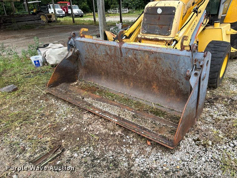 image for item ER3175 2001 New Holland LB90 backhoe