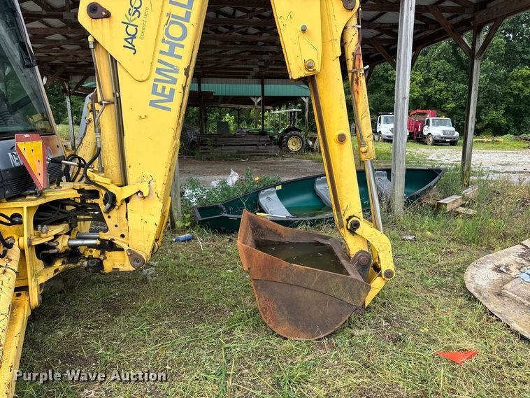 image for item ER3175 2001 New Holland LB90 backhoe