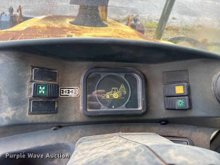 image for item ER3175 2001 New Holland LB90 backhoe