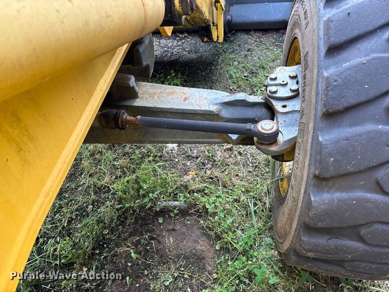 image for item ER3175 2001 New Holland LB90 backhoe