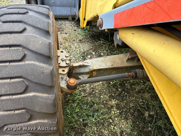 image for item ER3175 2001 New Holland LB90 backhoe