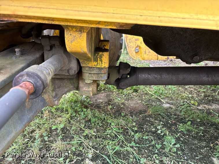 image for item ER3175 2001 New Holland LB90 backhoe
