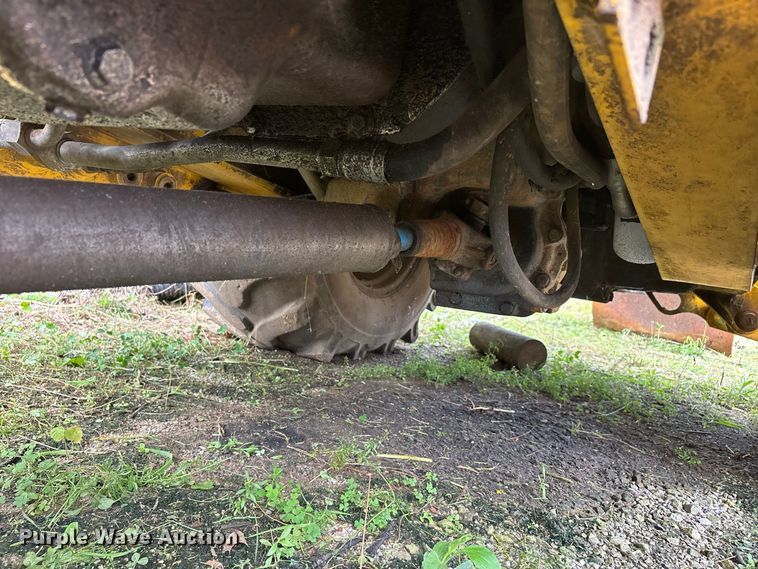 image for item ER3175 2001 New Holland LB90 backhoe