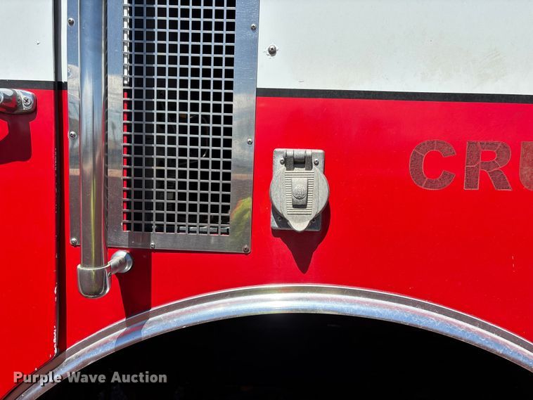 image for item ER7678 1987 Sutphen TS-100 ladder fire truck