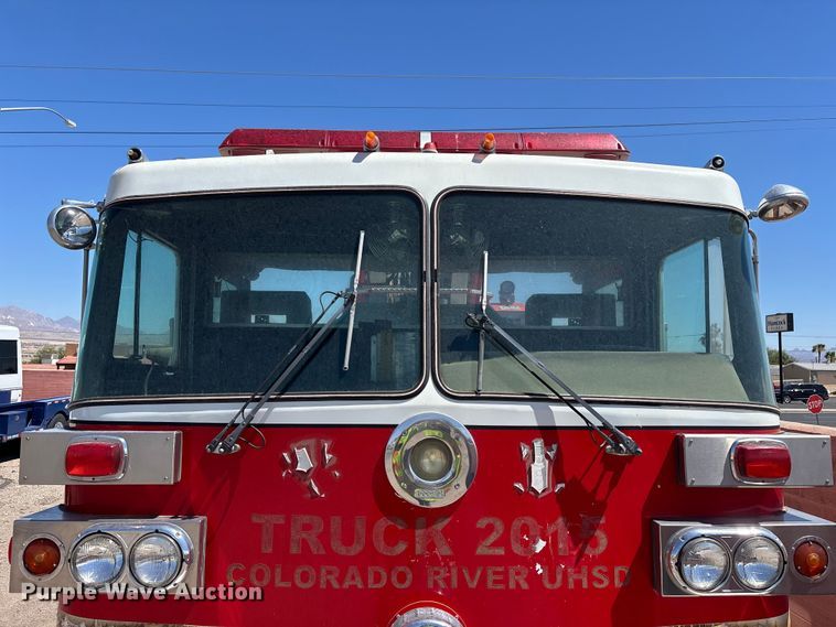 image for item ER7678 1987 Sutphen TS-100 ladder fire truck