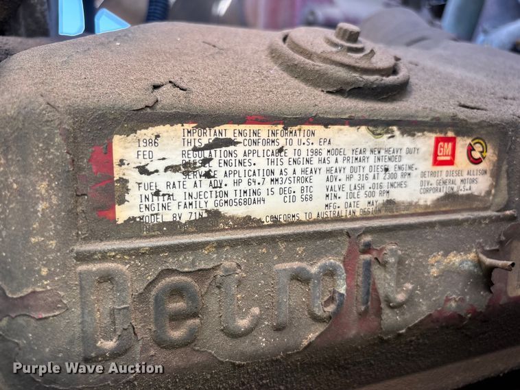 image for item ER7678 1987 Sutphen TS-100 ladder fire truck