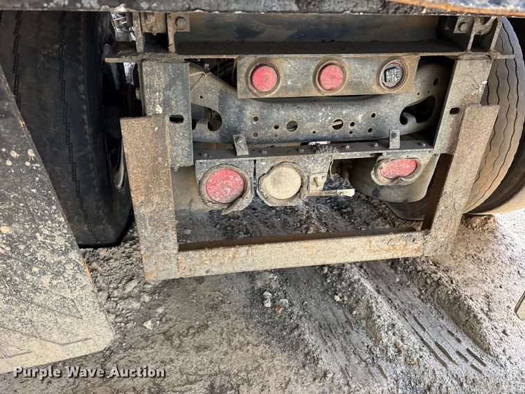 image for item ES8600 2011 International 4400 dump truck