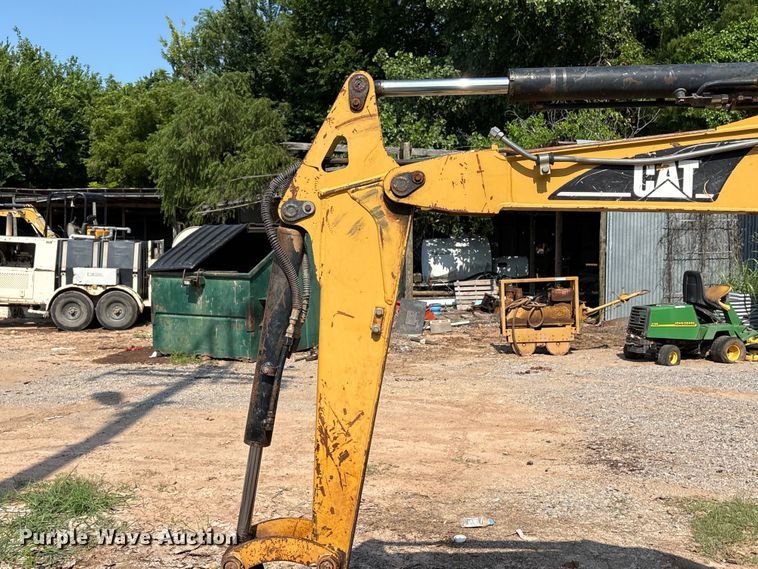 image for item ET6479 2004 Caterpillar 303 mini excavator