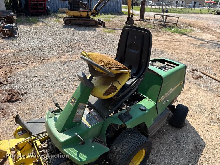 image for item ET6481 John Deere F725 lawn mower