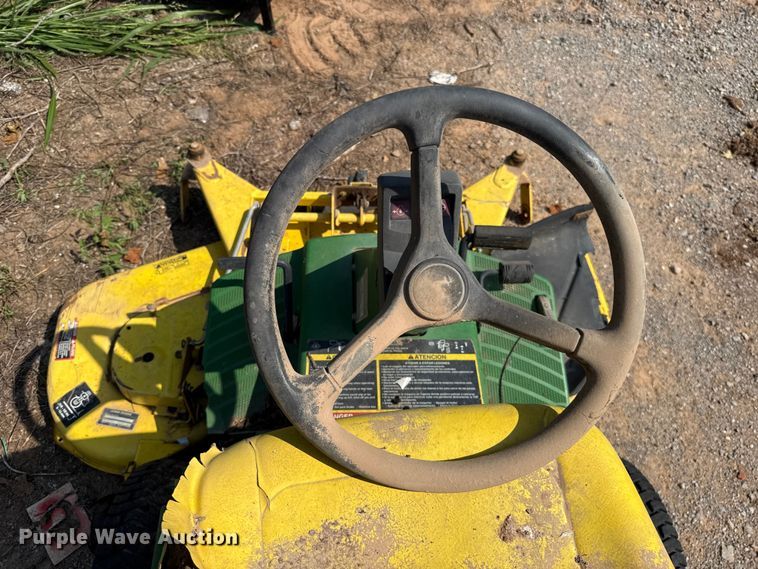 image for item ET6481 John Deere F725 lawn mower