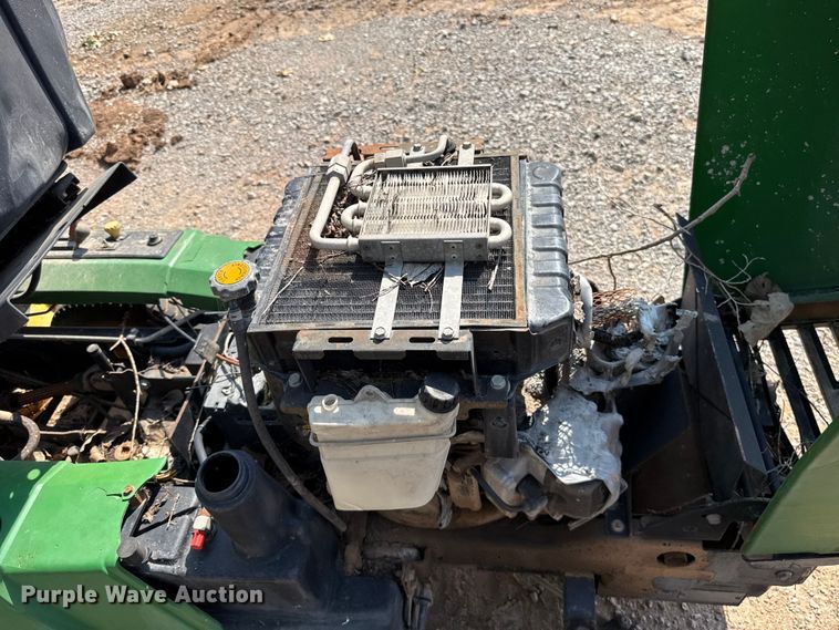 image for item ET6481 John Deere F725 lawn mower