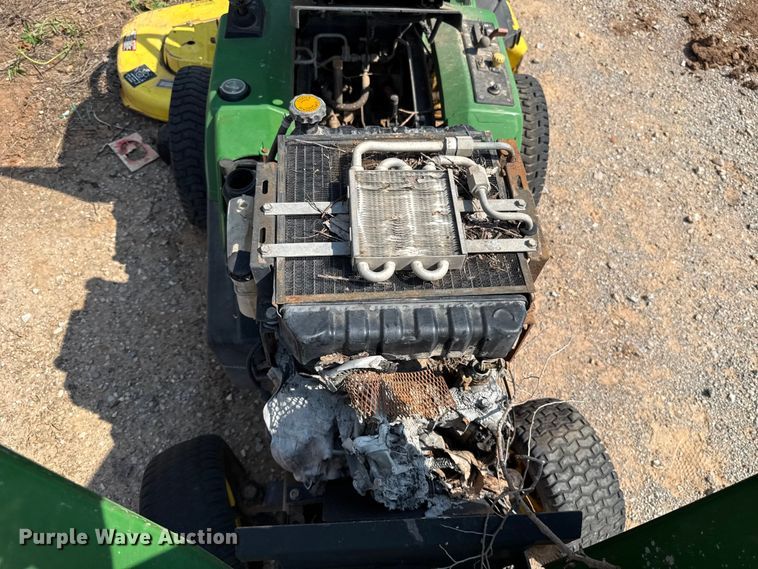 image for item ET6481 John Deere F725 lawn mower