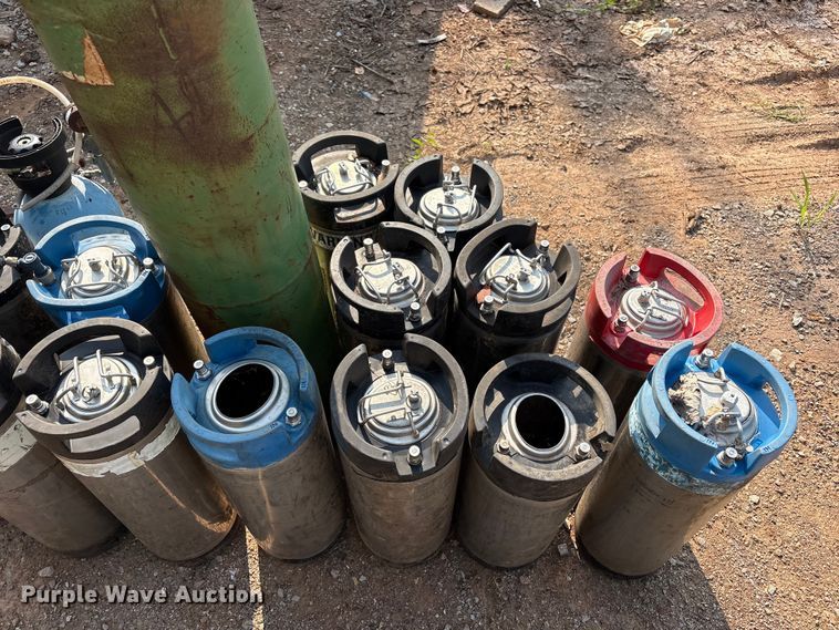 image for item ET6482 (17) Gas tanks