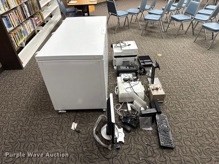 image for item ET6485 Office equipment