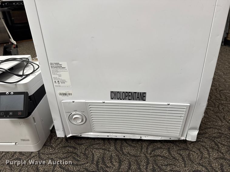 image for item ET6485 Office equipment