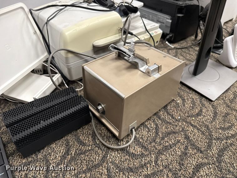 image for item ET6485 Office equipment