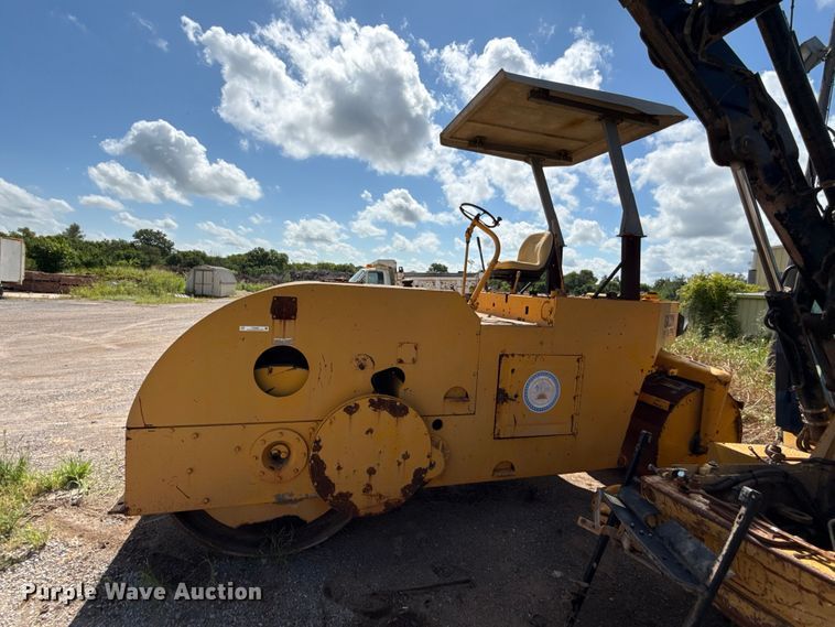 image for item ET6489 Galion double drum roller