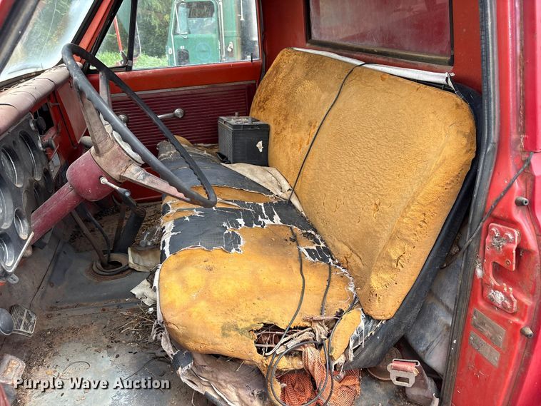 image for item ET6492 1968 Chevrolet C50 pumper fire truck