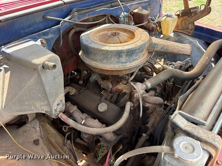 image for item ET6492 1968 Chevrolet C50 pumper fire truck