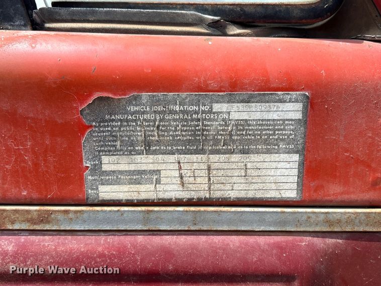 image for item ET6492 1968 Chevrolet C50 pumper fire truck