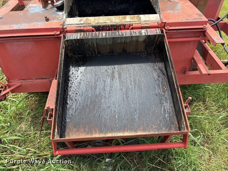 image for item ET6494 (2) Asphalt hot patch trailers