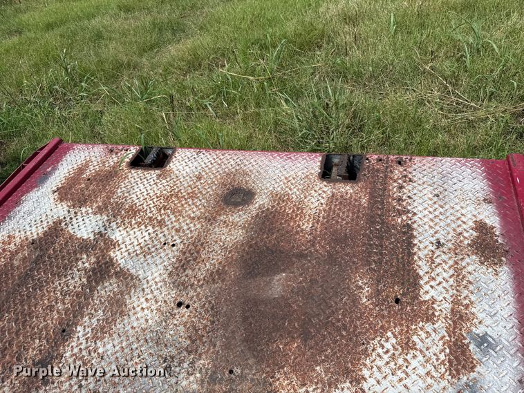 image for item ET6497 Flatbed pickup bed