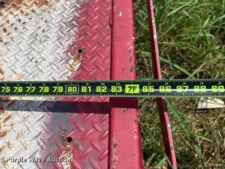image for item ET6497 Flatbed pickup bed