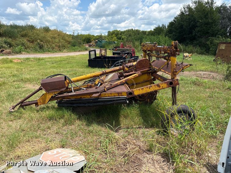 image for item ET6499 Vermeer 15 stump grinder