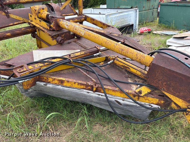 image for item ET6499 Vermeer 15 stump grinder