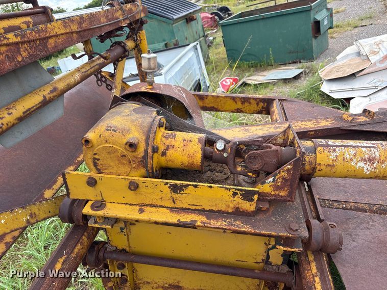 image for item ET6499 Vermeer 15 stump grinder