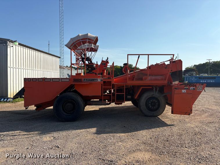 image for item EU5782 2001 Rosco SPR-HH chip spreader