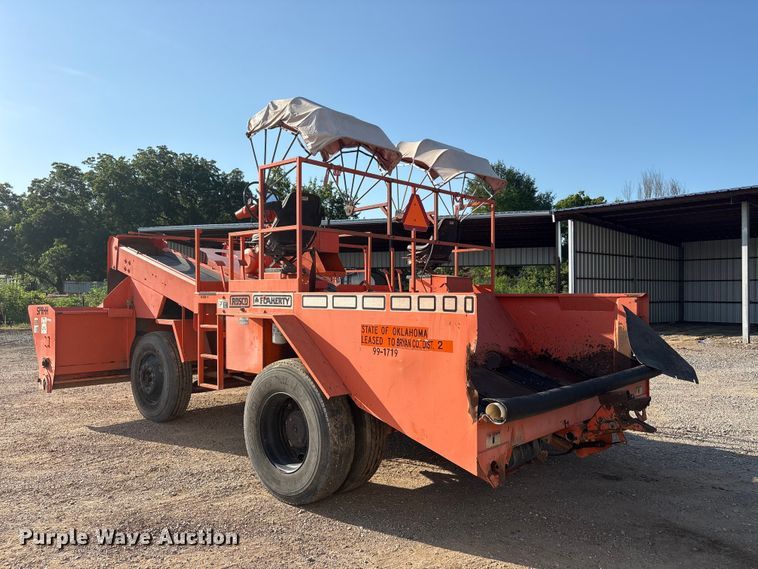 image for item EU5782 2001 Rosco SPR-HH chip spreader